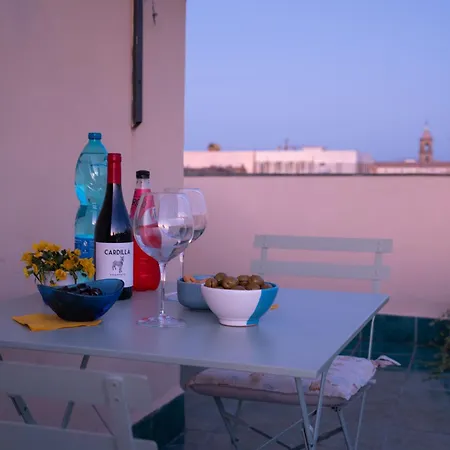 In Torre Palazzo Orioles شقة *